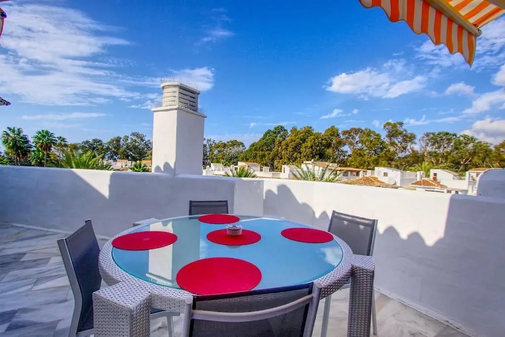 1080 - Golden Beach Jacuzzi Marbella 0*,